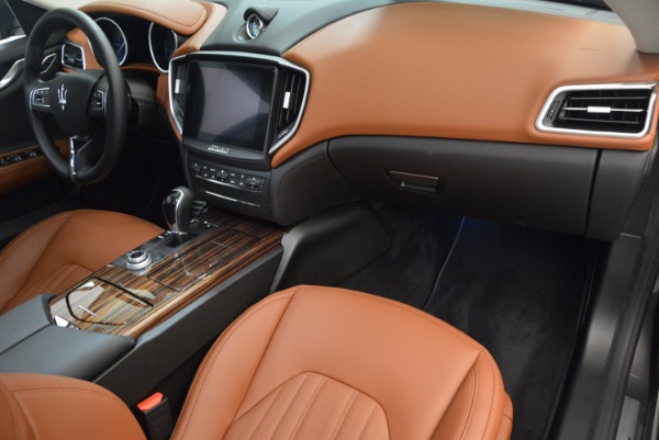 New 2018 Maserati Ghibli S Q4 GranLusso for sale Sold at Maserati of Westport in Westport CT 06880 19