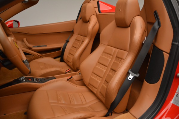Used 2012 Ferrari 458 Spider for sale Sold at Maserati of Westport in Westport CT 06880 27