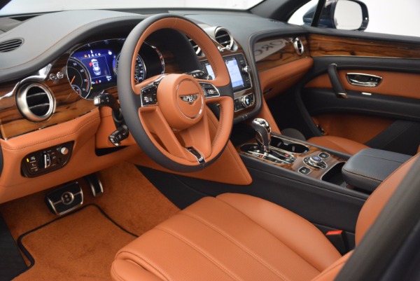 Used 2018 Bentley Bentayga Onyx for sale Sold at Maserati of Westport in Westport CT 06880 18