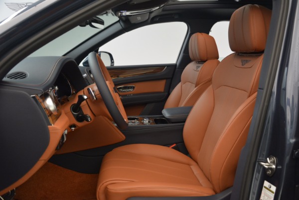 Used 2018 Bentley Bentayga Onyx for sale Sold at Maserati of Westport in Westport CT 06880 19
