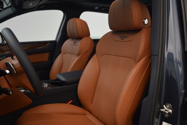 Used 2018 Bentley Bentayga Onyx for sale Sold at Maserati of Westport in Westport CT 06880 20