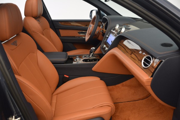 Used 2018 Bentley Bentayga Onyx for sale Sold at Maserati of Westport in Westport CT 06880 28
