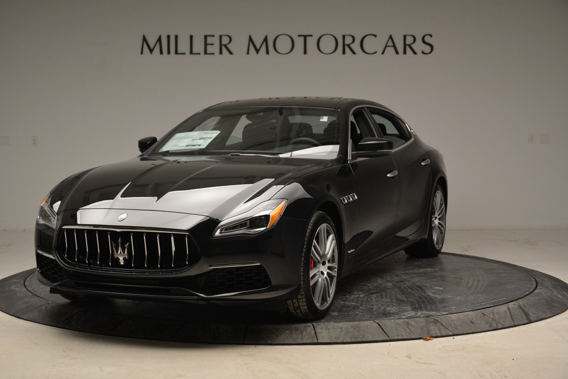 Used 2018 Maserati Quattroporte S Q4 GranLusso for sale Sold at Maserati of Westport in Westport CT 06880 1