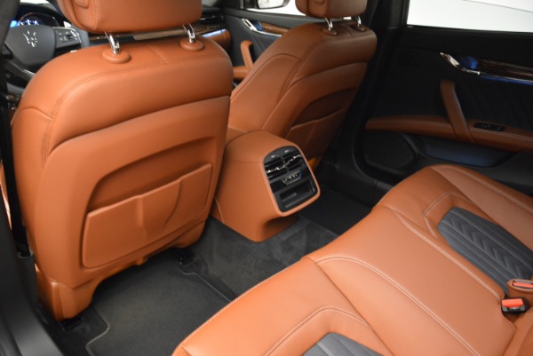 New 2018 Maserati Quattroporte S Q4 GranLusso for sale Sold at Maserati of Westport in Westport CT 06880 17