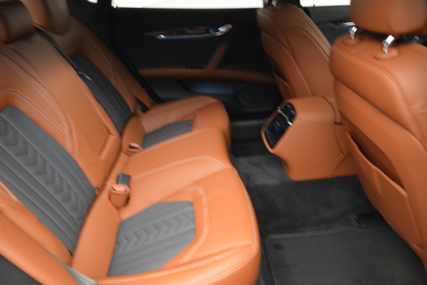 New 2018 Maserati Quattroporte S Q4 GranLusso for sale Sold at Maserati of Westport in Westport CT 06880 24