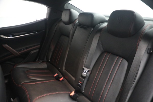 Used 2018 Maserati Ghibli S Q4 for sale $34,900 at Maserati of Westport in Westport CT 06880 20