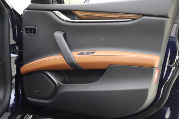 Used 2018 Maserati Ghibli S Q4 for sale $53,900 at Maserati of Westport in Westport CT 06880 25