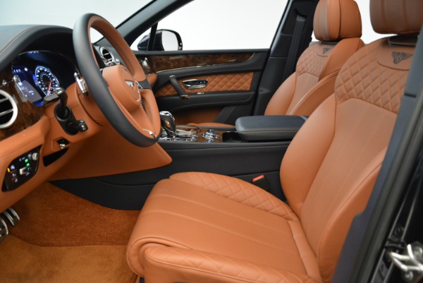 Used 2017 Bentley Bentayga W12 for sale Sold at Maserati of Westport in Westport CT 06880 16