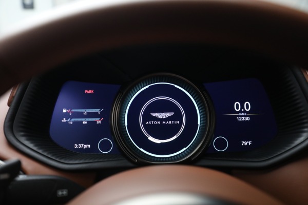 Used 2018 Aston Martin DB11 V12 for sale $127,900 at Maserati of Westport in Westport CT 06880 17