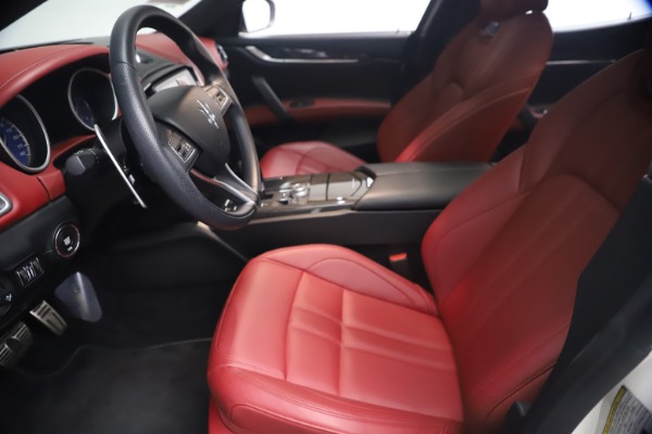 Used 2018 Maserati Ghibli S Q4 GranSport for sale Sold at Maserati of Westport in Westport CT 06880 14