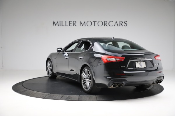 Used 2018 Maserati Ghibli S Q4 Gransport for sale Sold at Maserati of Westport in Westport CT 06880 5