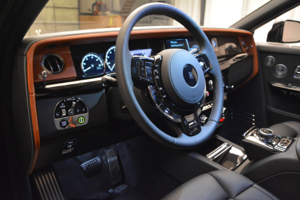 Used 2018 Rolls-Royce Phantom for sale Sold at Maserati of Westport in Westport CT 06880 11