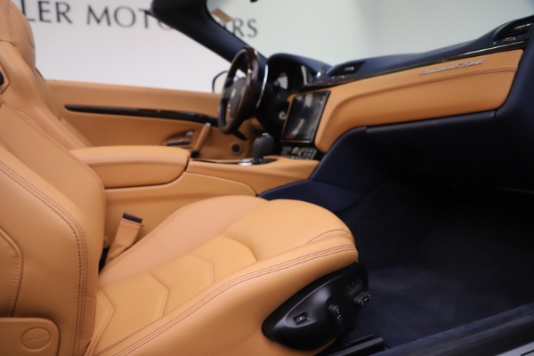 Used 2018 Maserati GranTurismo Sport Convertible for sale Sold at Maserati of Westport in Westport CT 06880 27