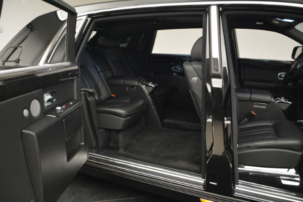 Used 2014 Rolls-Royce Phantom EWB for sale Sold at Maserati of Westport in Westport CT 06880 11