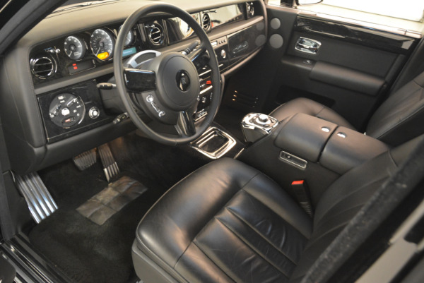 Used 2014 Rolls-Royce Phantom EWB for sale Sold at Maserati of Westport in Westport CT 06880 26