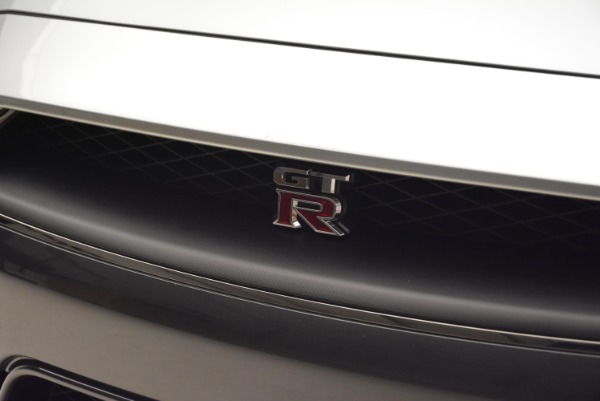 Used 2013 Nissan GT-R Premium for sale Sold at Maserati of Westport in Westport CT 06880 14