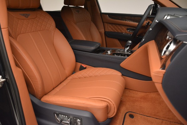 Used 2018 Bentley Bentayga Signature for sale Sold at Maserati of Westport in Westport CT 06880 28