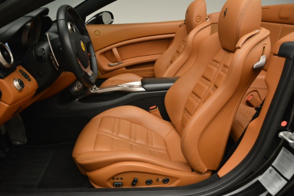 Used 2014 Ferrari California 30 for sale Sold at Maserati of Westport in Westport CT 06880 26