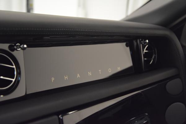 New 2016 Rolls-Royce Phantom for sale Sold at Maserati of Westport in Westport CT 06880 26