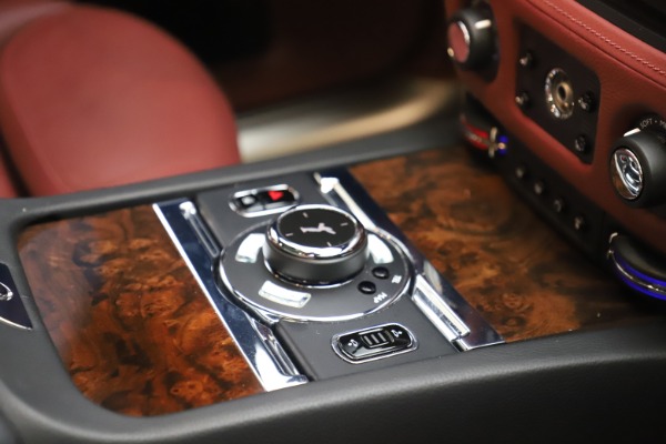 Used 2016 Rolls-Royce Ghost for sale $176,900 at Maserati of Westport in Westport CT 06880 19
