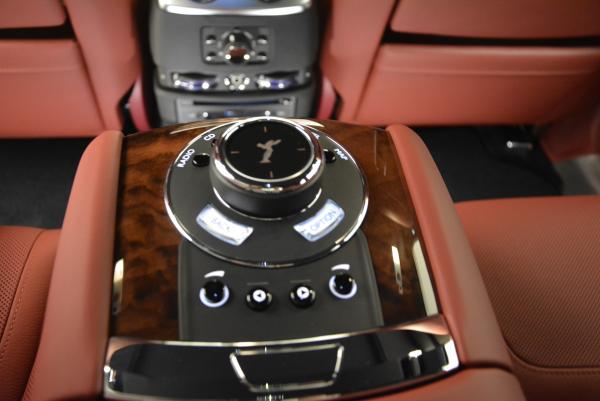 Used 2016 Rolls-Royce Ghost for sale $176,900 at Maserati of Westport in Westport CT 06880 27