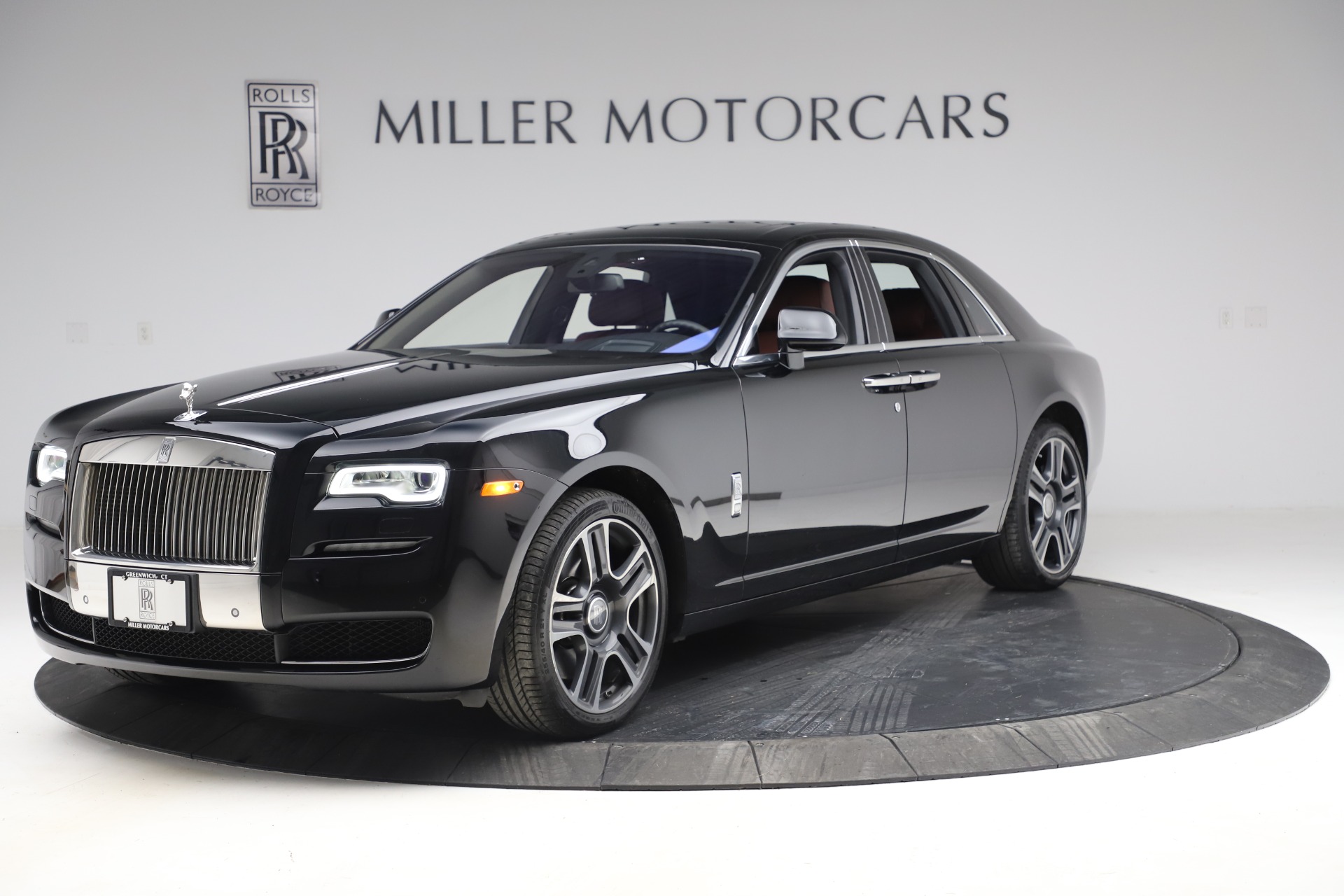 Used 2016 Rolls-Royce Ghost for sale $176,900 at Maserati of Westport in Westport CT 06880 1
