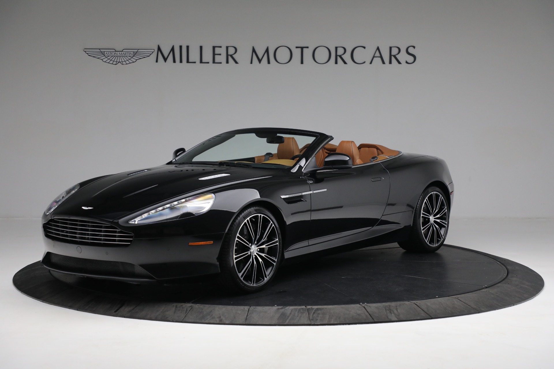 Used 2012 Aston Martin Virage Volante for sale Sold at Maserati of Westport in Westport CT 06880 1