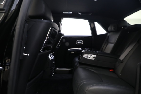 Used 2016 Rolls-Royce Ghost Series II for sale $169,900 at Maserati of Westport in Westport CT 06880 21