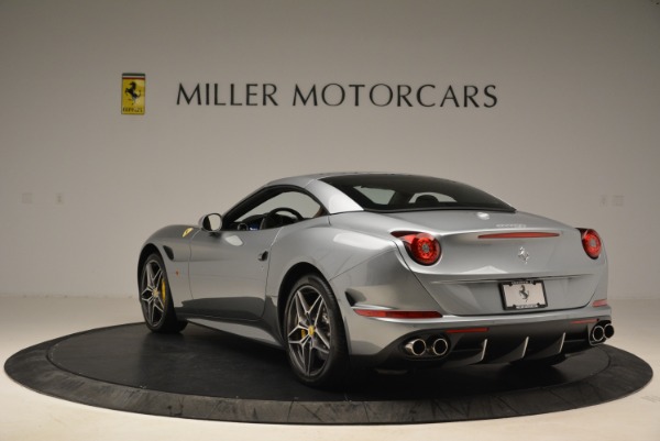 Used 2018 Ferrari California T for sale Sold at Maserati of Westport in Westport CT 06880 17