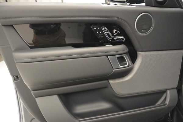Used 2018 Land Rover Range Rover Supercharged LWB for sale Sold at Maserati of Westport in Westport CT 06880 16