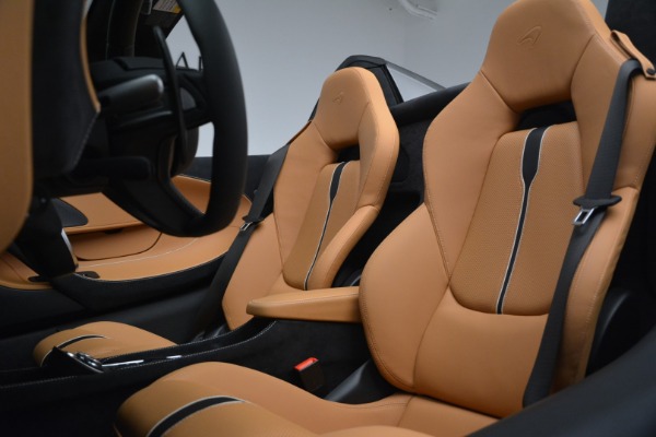 Used 2018 McLaren 570S Spider for sale Sold at Maserati of Westport in Westport CT 06880 24
