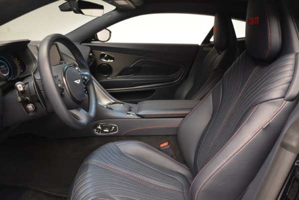 Used 2017 Aston Martin DB11 V12 for sale $149,900 at Maserati of Westport in Westport CT 06880 10
