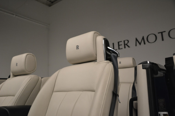 Used 2014 Rolls-Royce Phantom Drophead Coupe for sale Sold at Maserati of Westport in Westport CT 06880 20