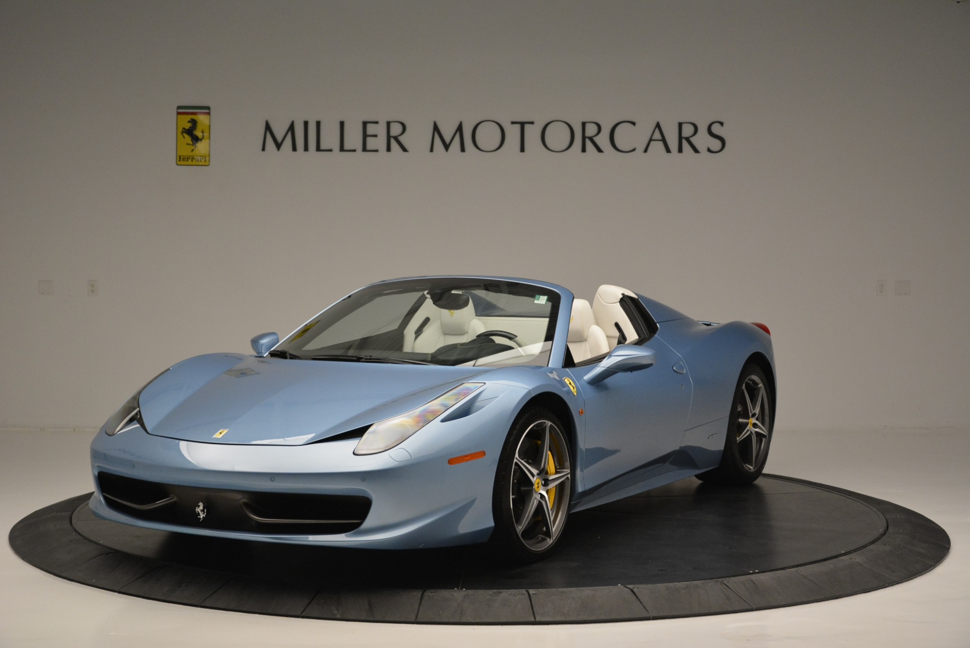 Used 2012 Ferrari 458 Spider for sale Sold at Maserati of Westport in Westport CT 06880 1