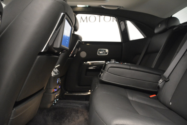 Used 2012 Rolls-Royce Ghost for sale Sold at Maserati of Westport in Westport CT 06880 19
