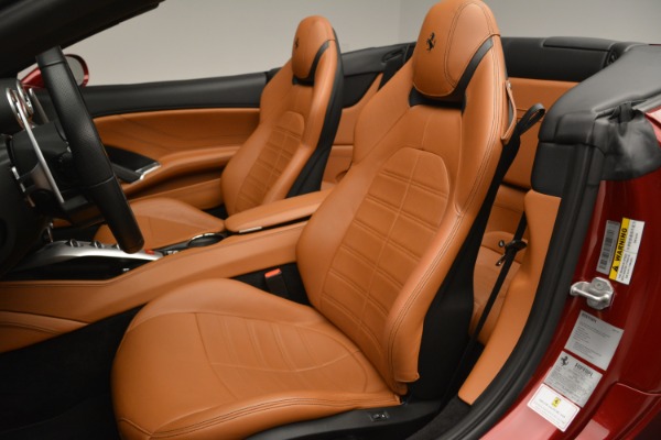 Used 2016 Ferrari California T for sale Sold at Maserati of Westport in Westport CT 06880 27