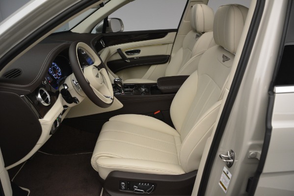 Used 2019 Bentley Bentayga V8 for sale $169,900 at Maserati of Westport in Westport CT 06880 18