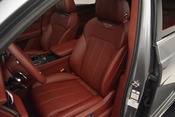 Used 2019 Bentley Bentayga V8 for sale Sold at Maserati of Westport in Westport CT 06880 19