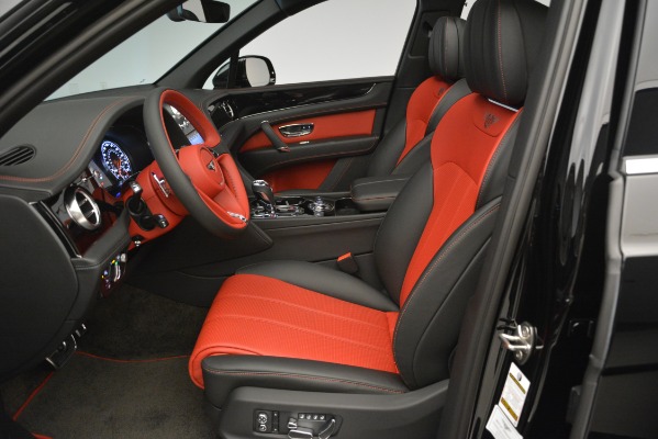 Used 2019 Bentley Bentayga V8 for sale $118,900 at Maserati of Westport in Westport CT 06880 17