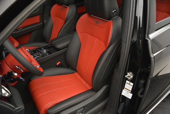 Used 2019 Bentley Bentayga V8 for sale $118,900 at Maserati of Westport in Westport CT 06880 18