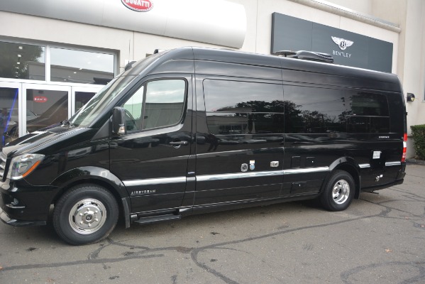 Used 2014 Mercedes-Benz Sprinter 3500 Airstream Lounge Extended for sale Sold at Maserati of Westport in Westport CT 06880 2