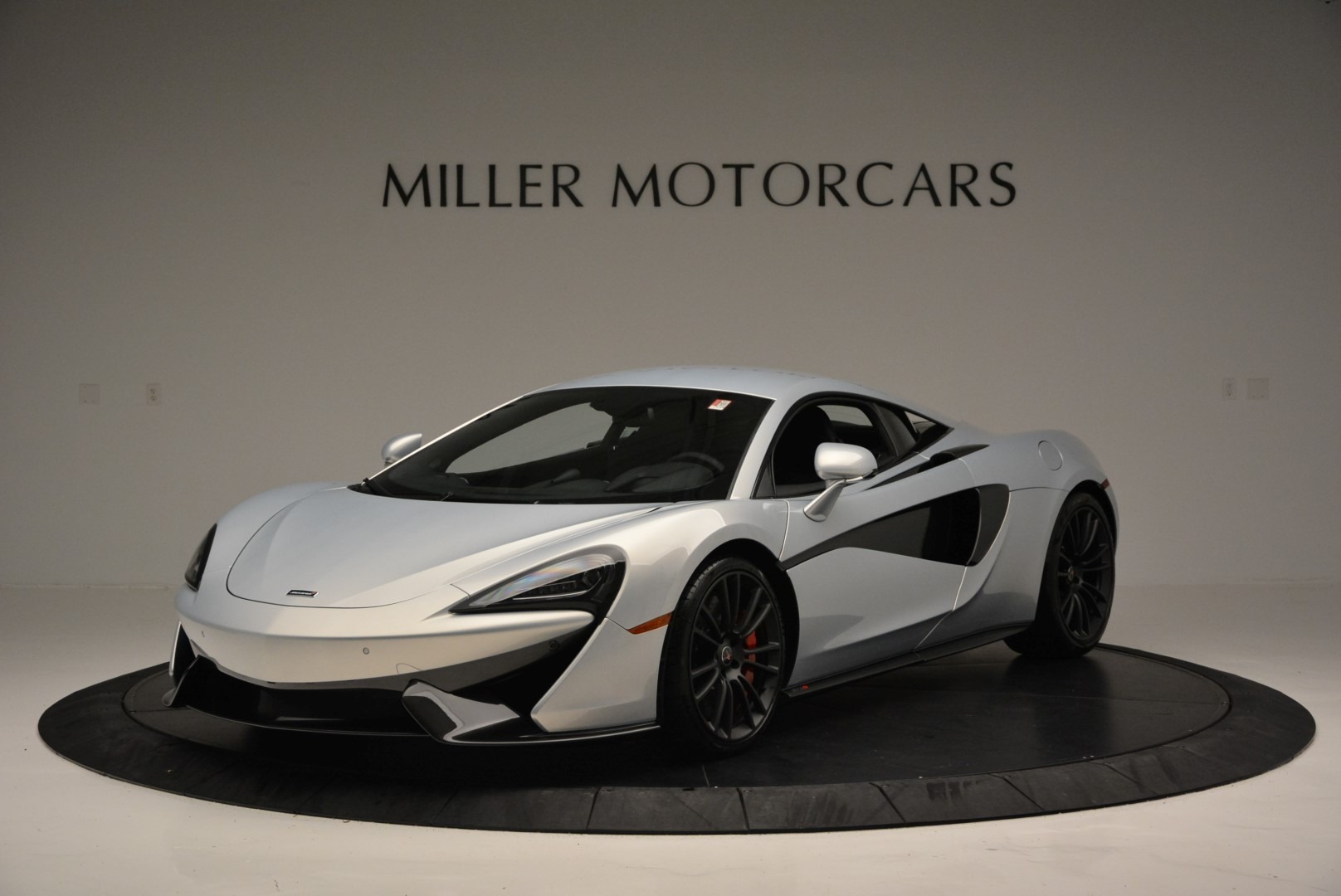 Used 2017 McLaren 570S for sale Sold at Maserati of Westport in Westport CT 06880 1