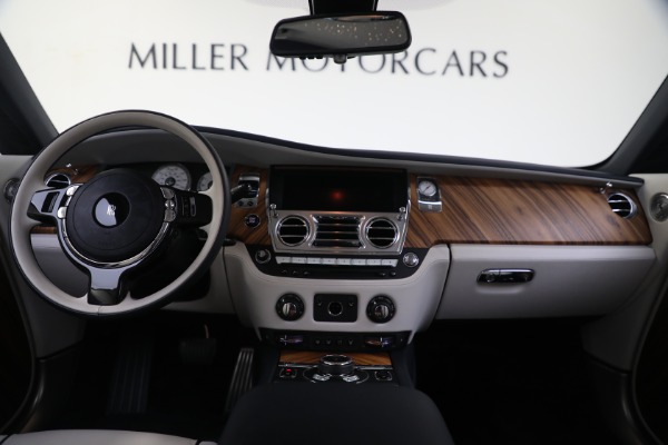 Used 2019 Rolls-Royce Wraith for sale Call for price at Maserati of Westport in Westport CT 06880 4