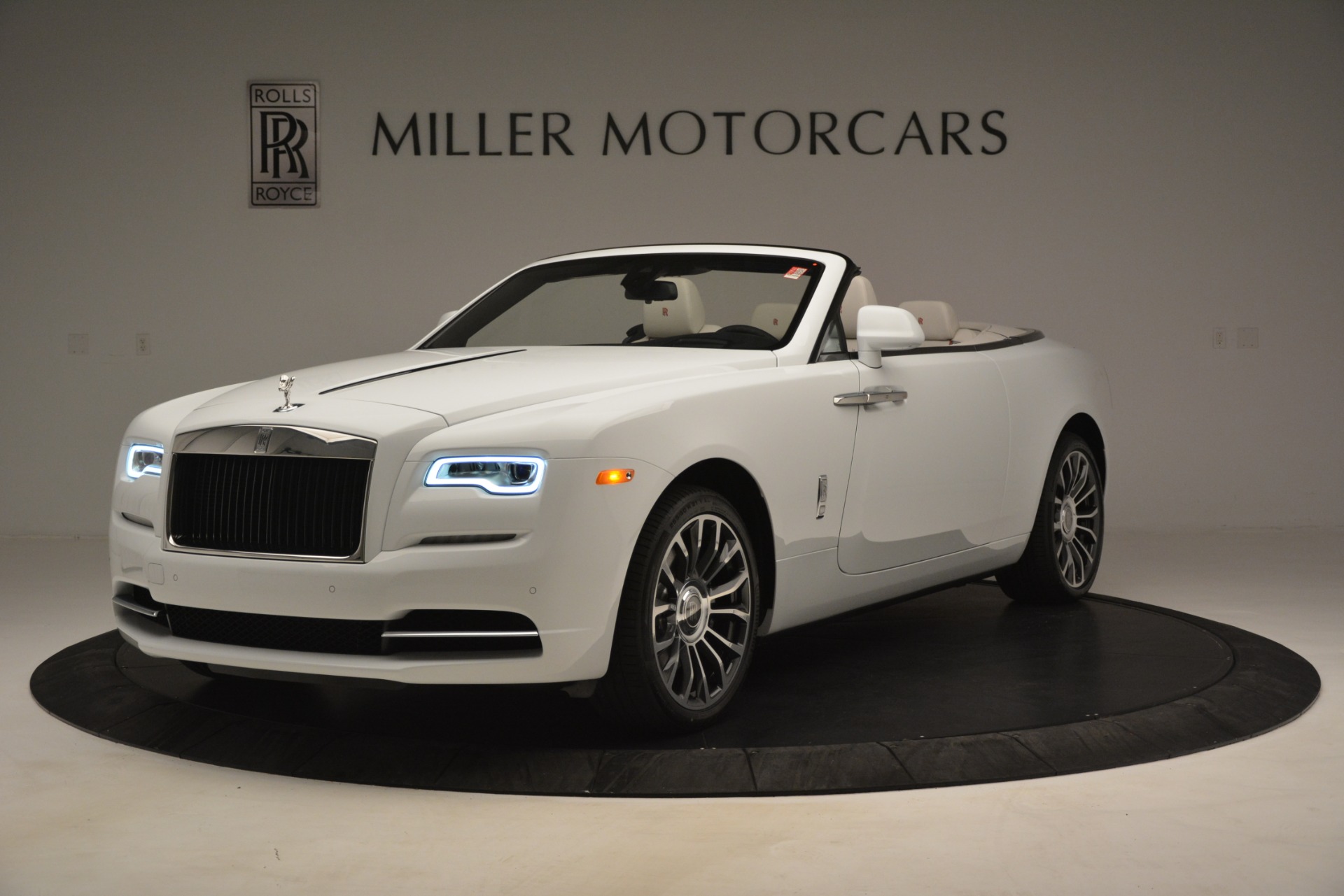 Used 2019 Rolls-Royce Dawn for sale Sold at Maserati of Westport in Westport CT 06880 1