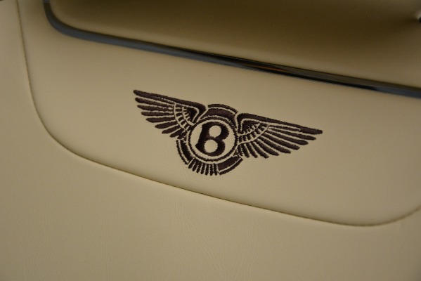 New 2019 Bentley Bentayga V8 for sale Sold at Maserati of Westport in Westport CT 06880 21
