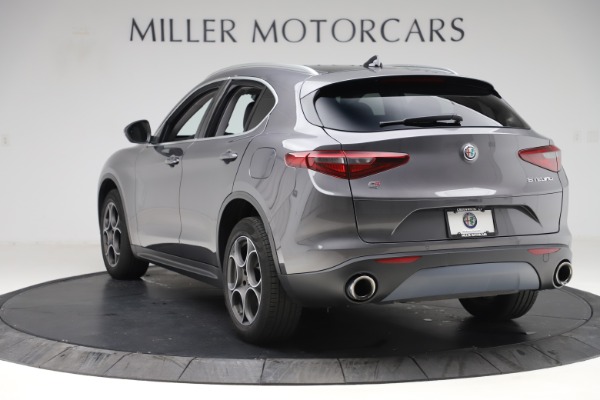 Used 2019 Alfa Romeo Stelvio Q4 for sale Sold at Maserati of Westport in Westport CT 06880 5