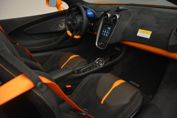 Used 2019 McLaren 570S SPIDER Convertible for sale $240,720 at Maserati of Westport in Westport CT 06880 26