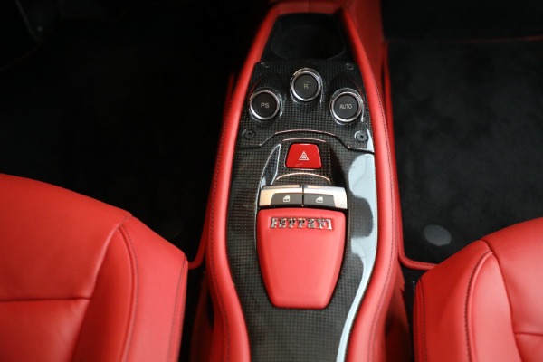 Used 2012 Ferrari 458 Italia for sale $219,900 at Maserati of Westport in Westport CT 06880 18