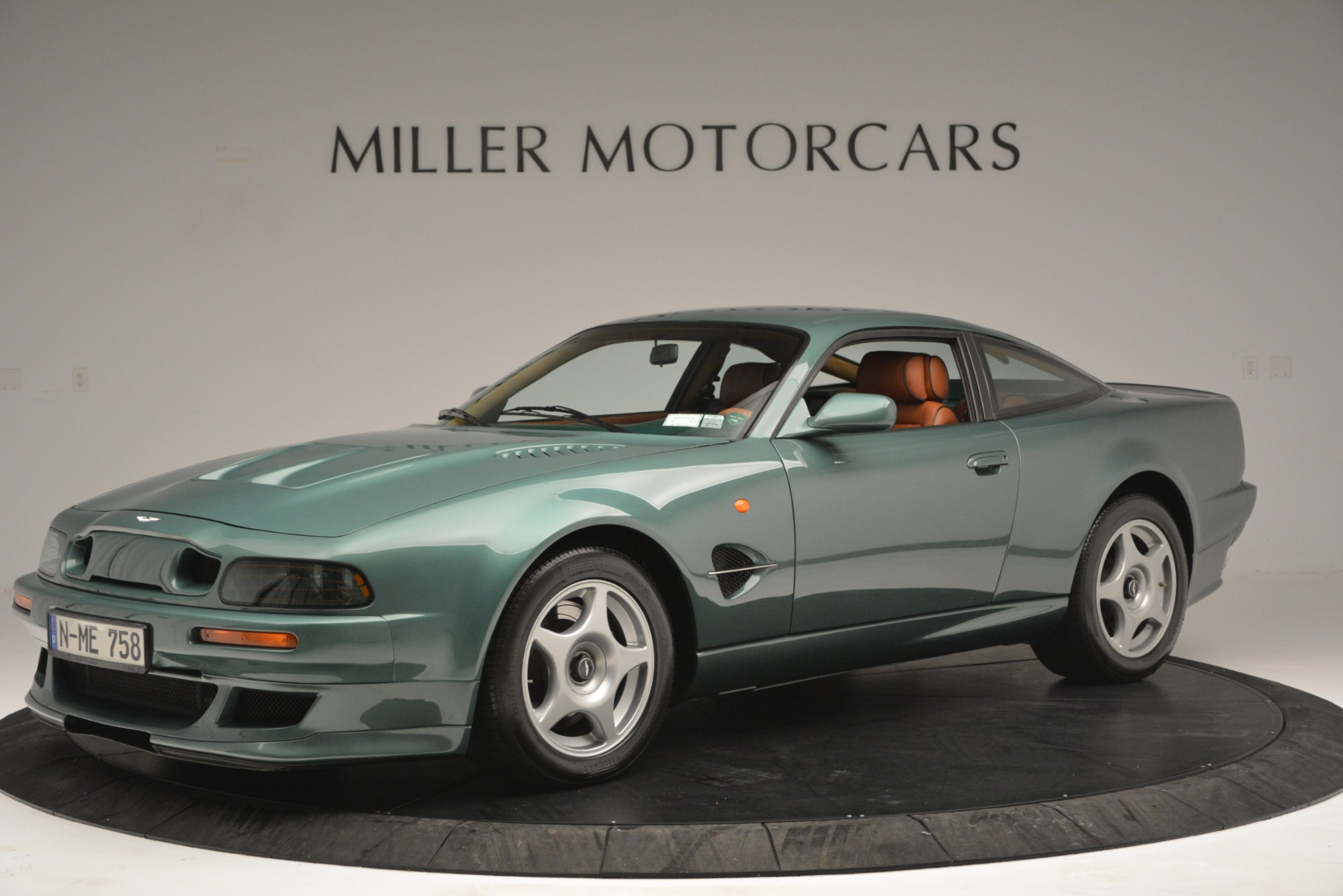 Used 1999 Aston Martin V8 Vantage LeMans V600 for sale Sold at Maserati of Westport in Westport CT 06880 1