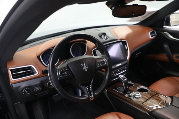 Used 2019 Maserati Ghibli S Q4 GranLusso for sale Sold at Maserati of Westport in Westport CT 06880 13